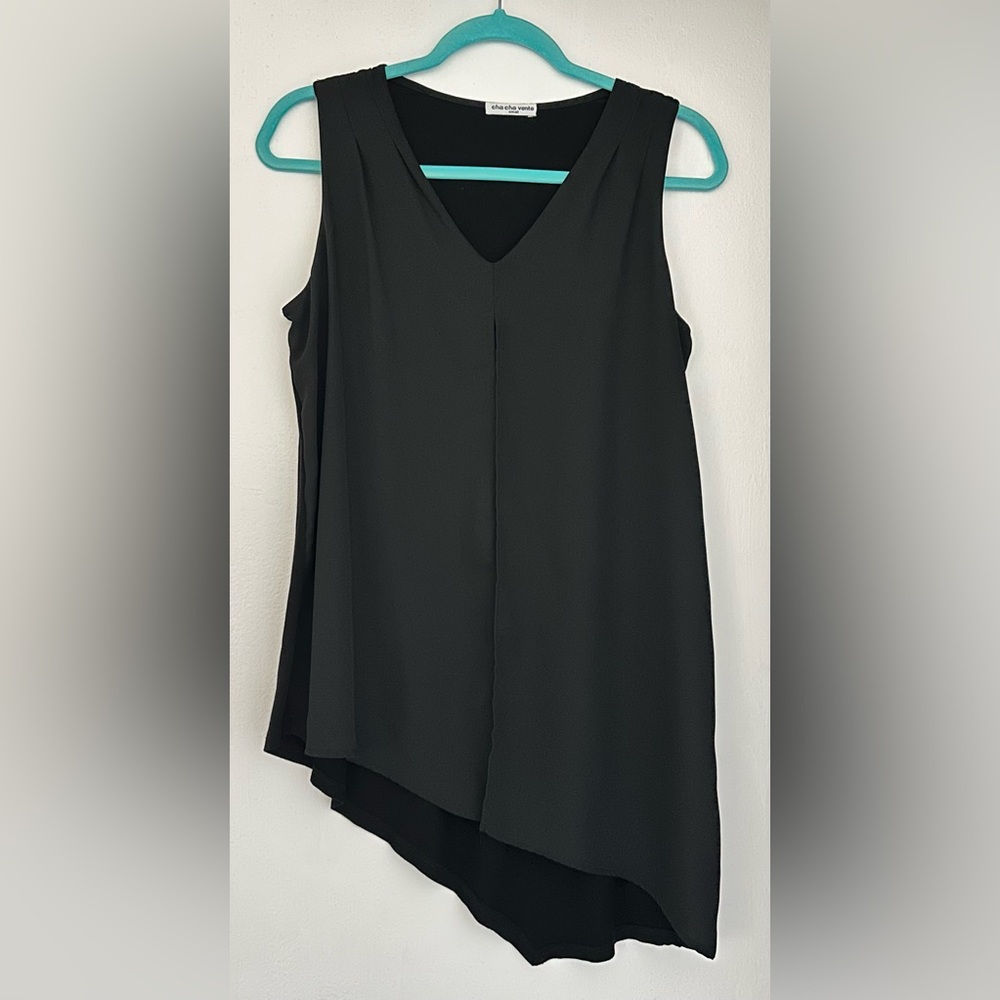 Cha Cha Vente Black Asymmetrical Sleeveless Blouse Size S Business Casual Top